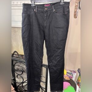 Real Tree black jeans, Rare Find, New With Tags
Size-10
